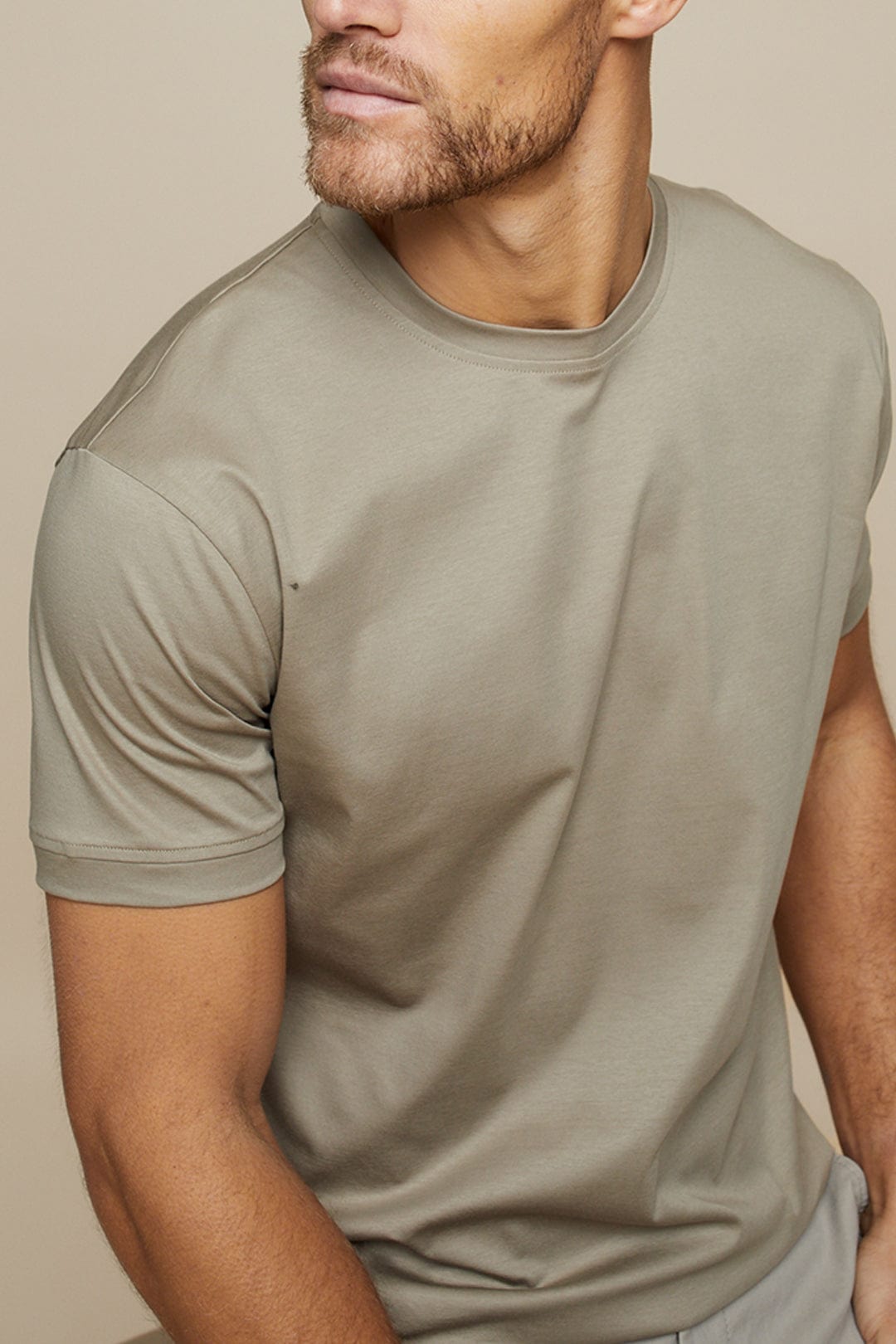 Versatile Tailored casual t-shirt for men | Lucien