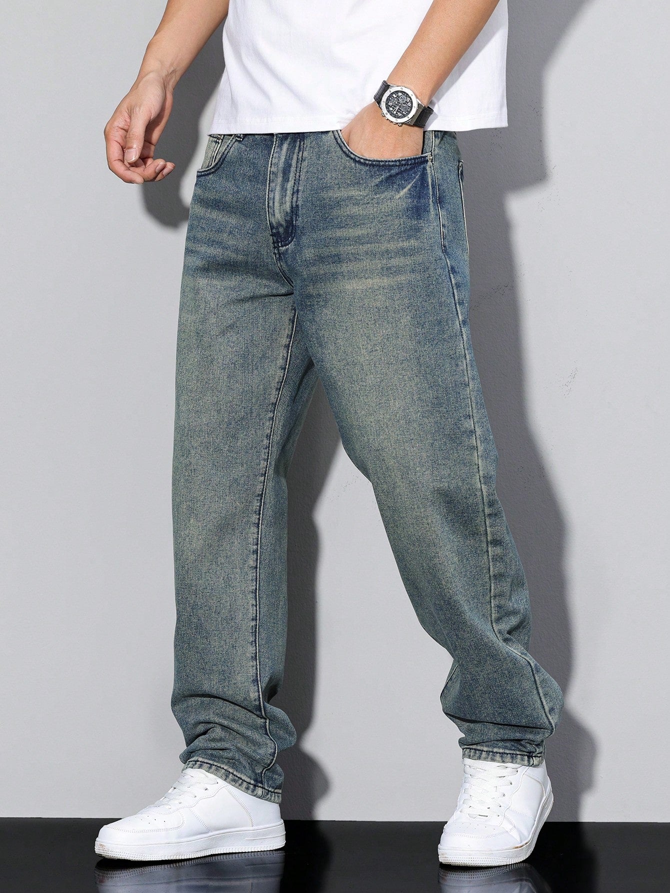 Relaxed wide-leg casual winter jeans for men -19