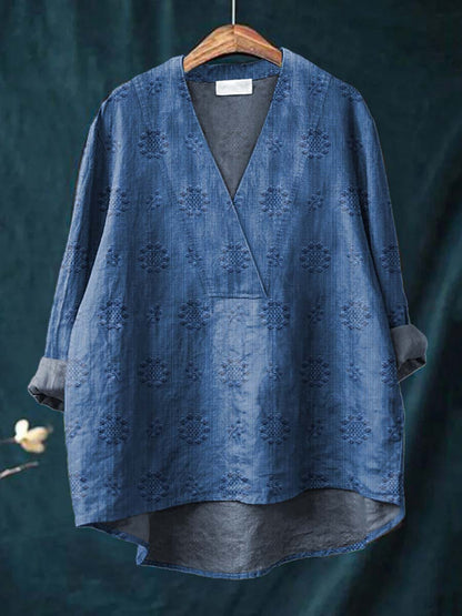 Boxy Embroidered blouse with V-neck silhouette for women | Cara