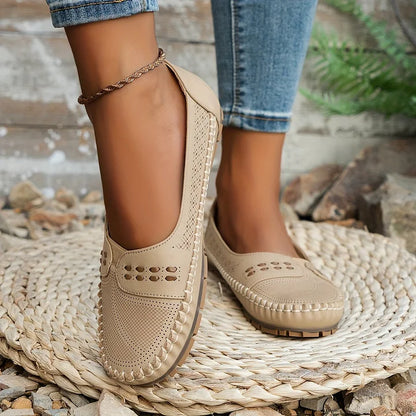 Arch Supportive everyday shoes for women | Daria