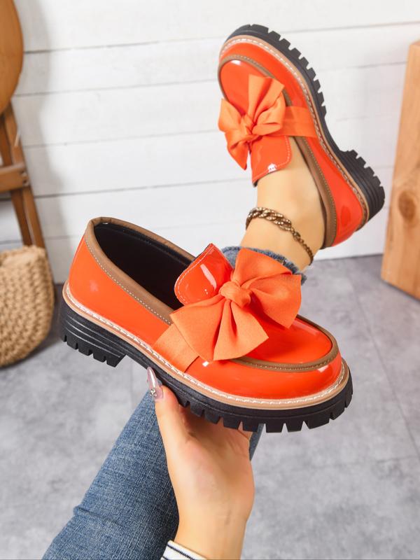 Simple Artisan loafers with bow detail for women | Chelsea