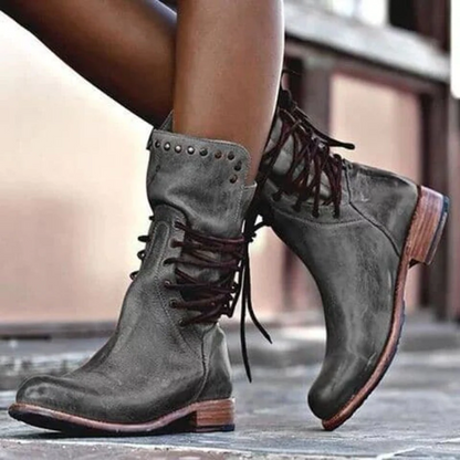 Conquest Classic comfort boots with sleek silhouette for women | Grace
