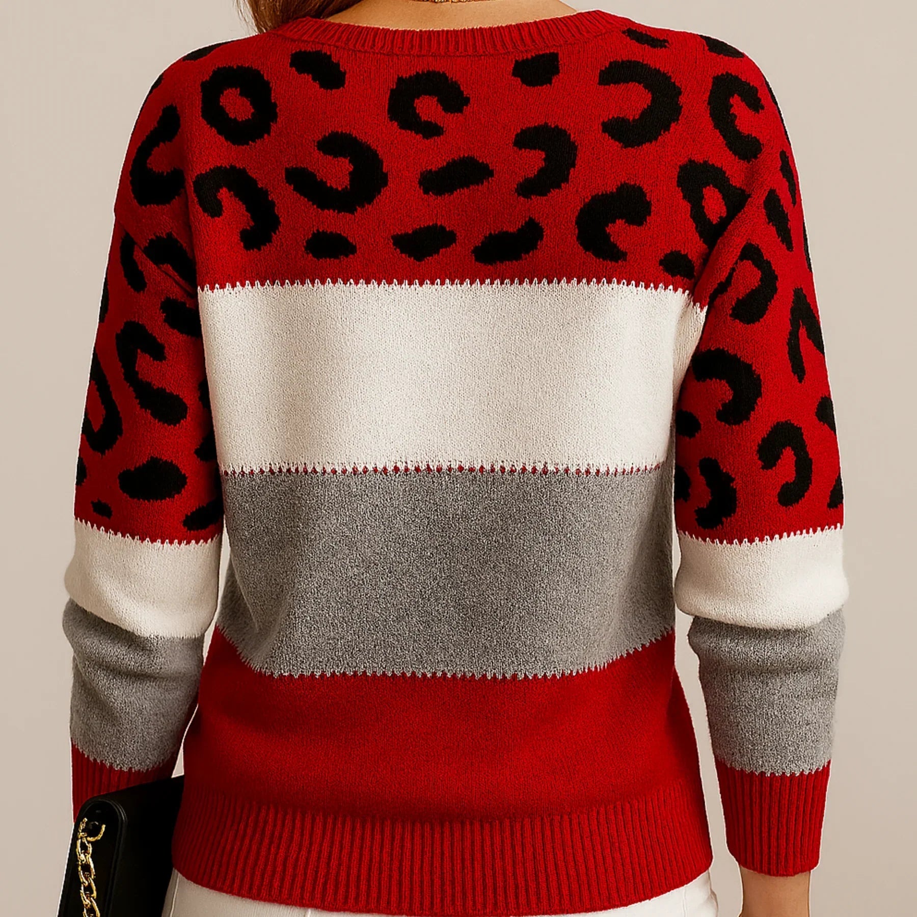 Bold leopard print relaxed sweater for women | Pascaline -8