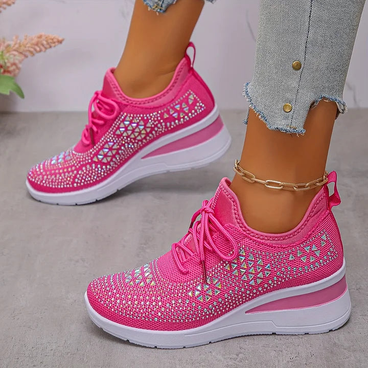 Velocity Supportive everyday sneakers for women | Brielle