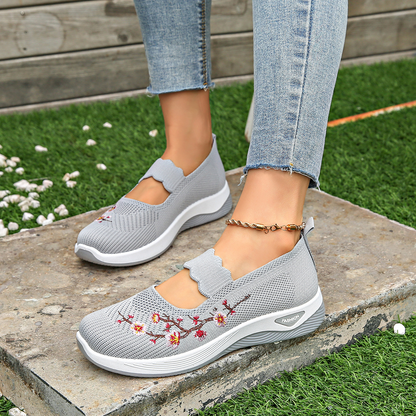 Elegant mesh pointed-toe ballet flats for women | Tilly -2