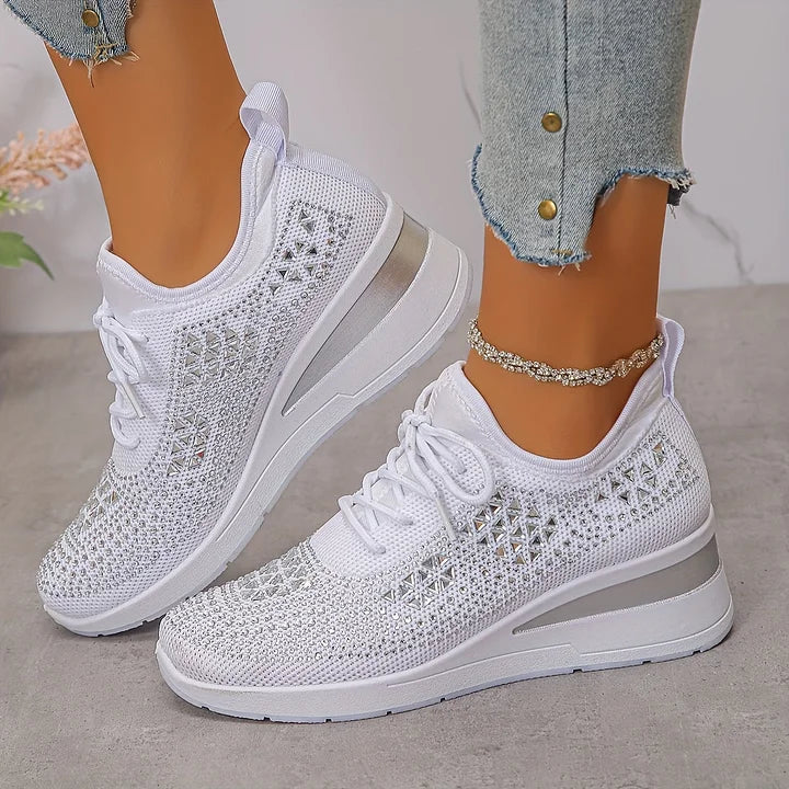 Tempo Supportive everyday sneakers for women | Bellara