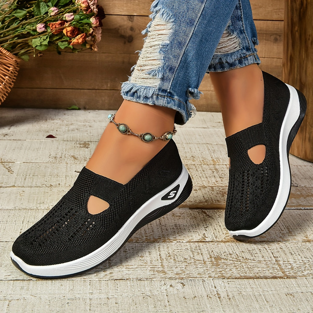 Active Orthopaedic slip-on shoes for women | Carry
