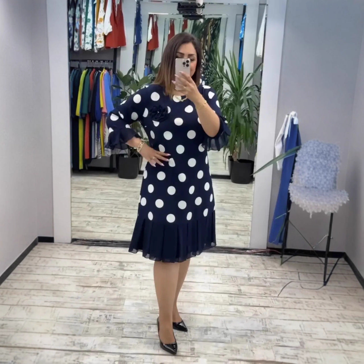 Pleated polka dot midi dress for women | Pamela -3