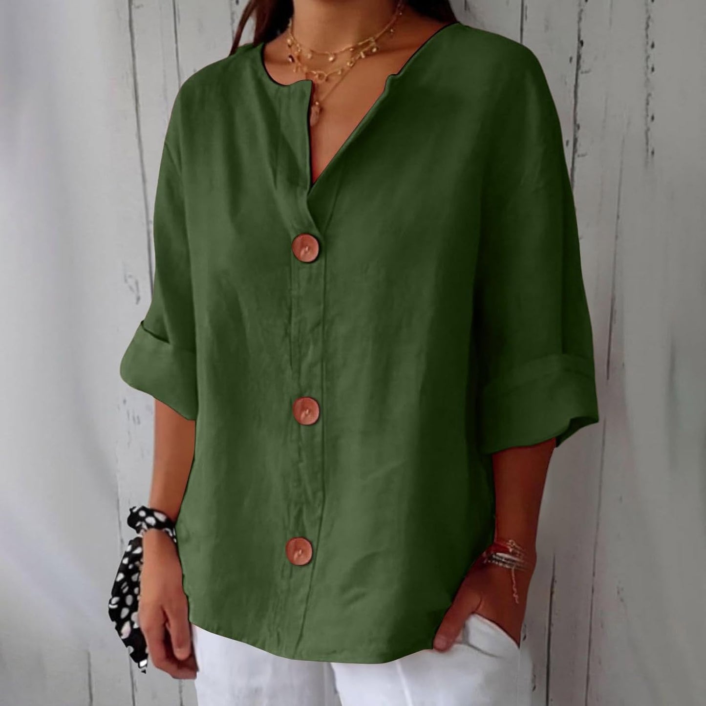 Flowy Classic everyday blouse with relaxed fit for women | Elara