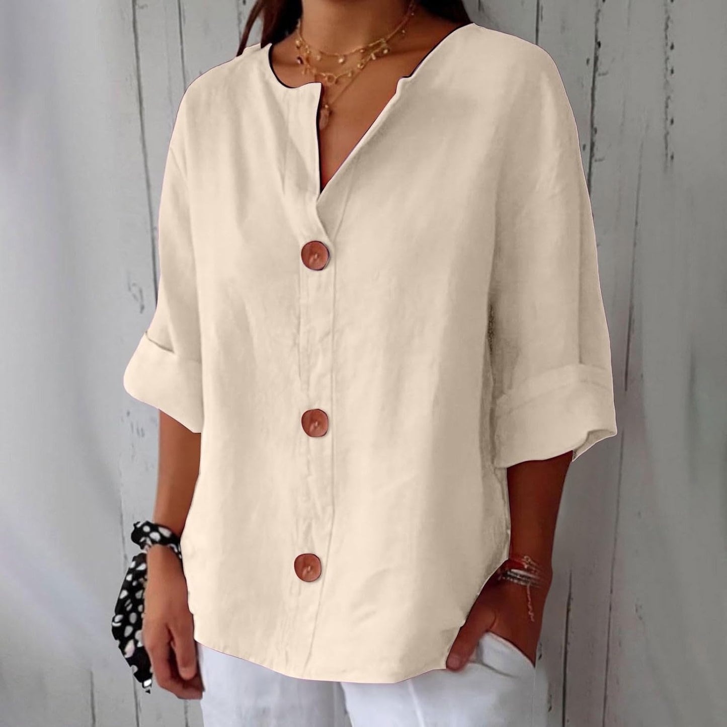 Flowy Classic everyday blouse with relaxed fit for women | Elara