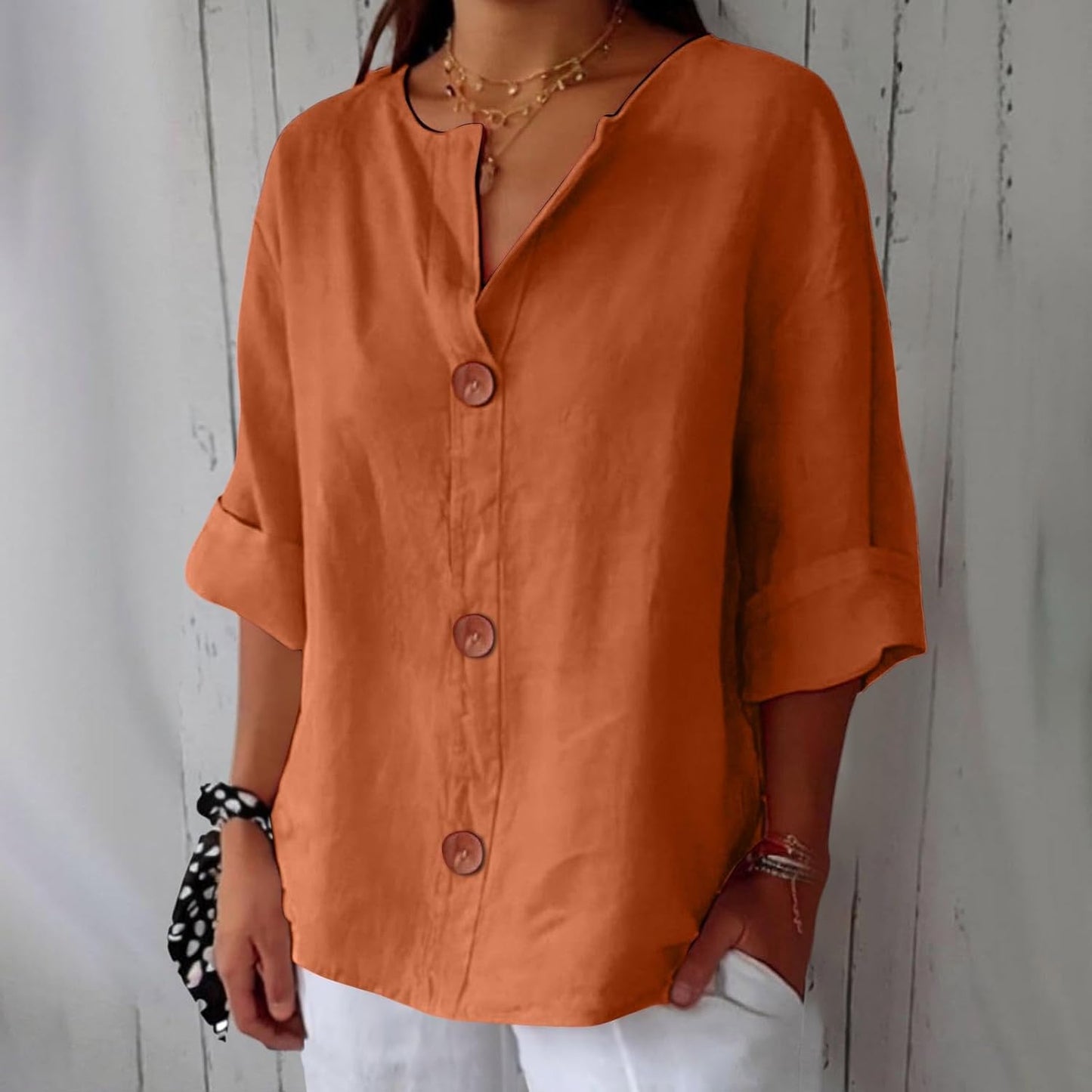 Flowy Classic everyday blouse with relaxed fit for women | Elara