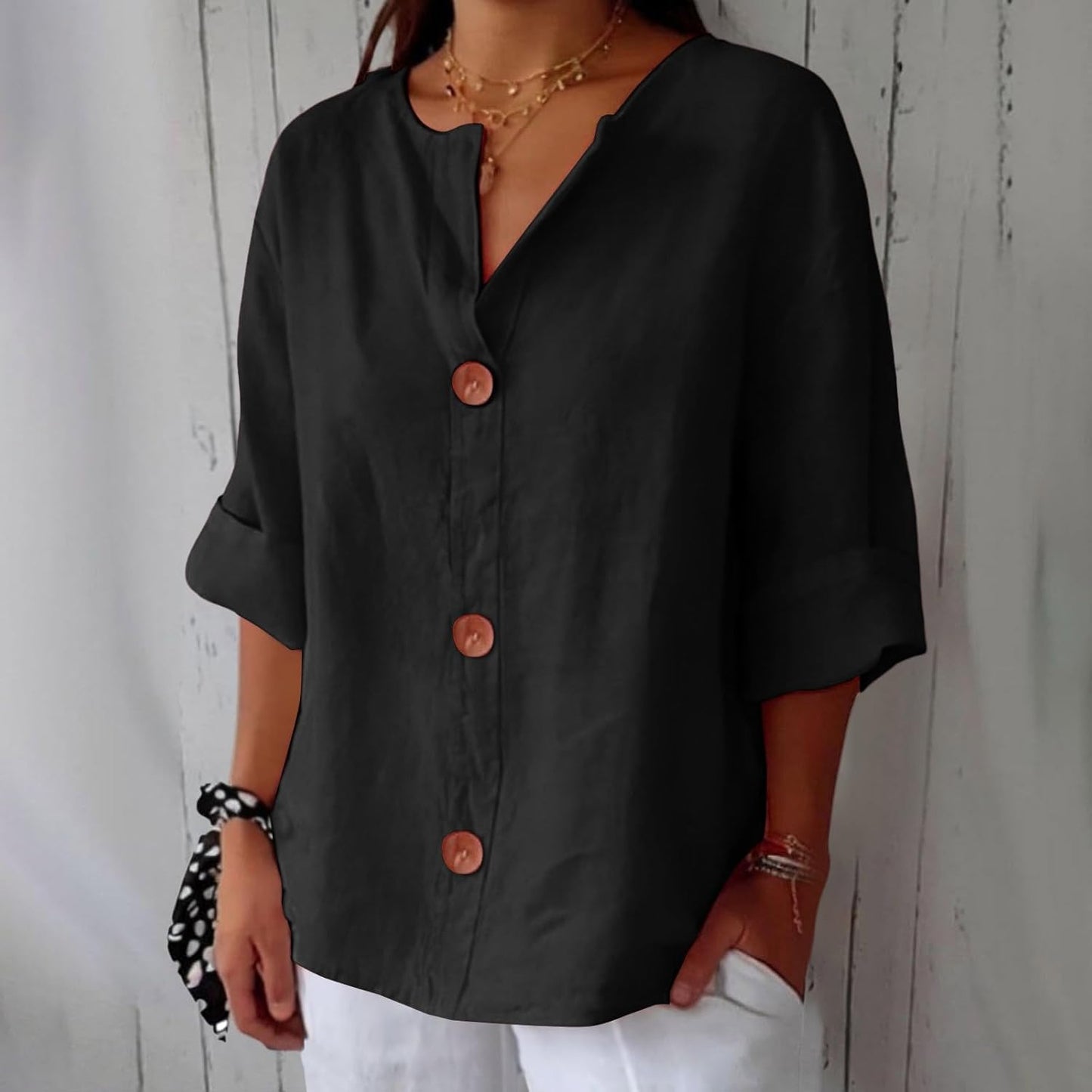Flowy Classic everyday blouse with relaxed fit for women | Elara
