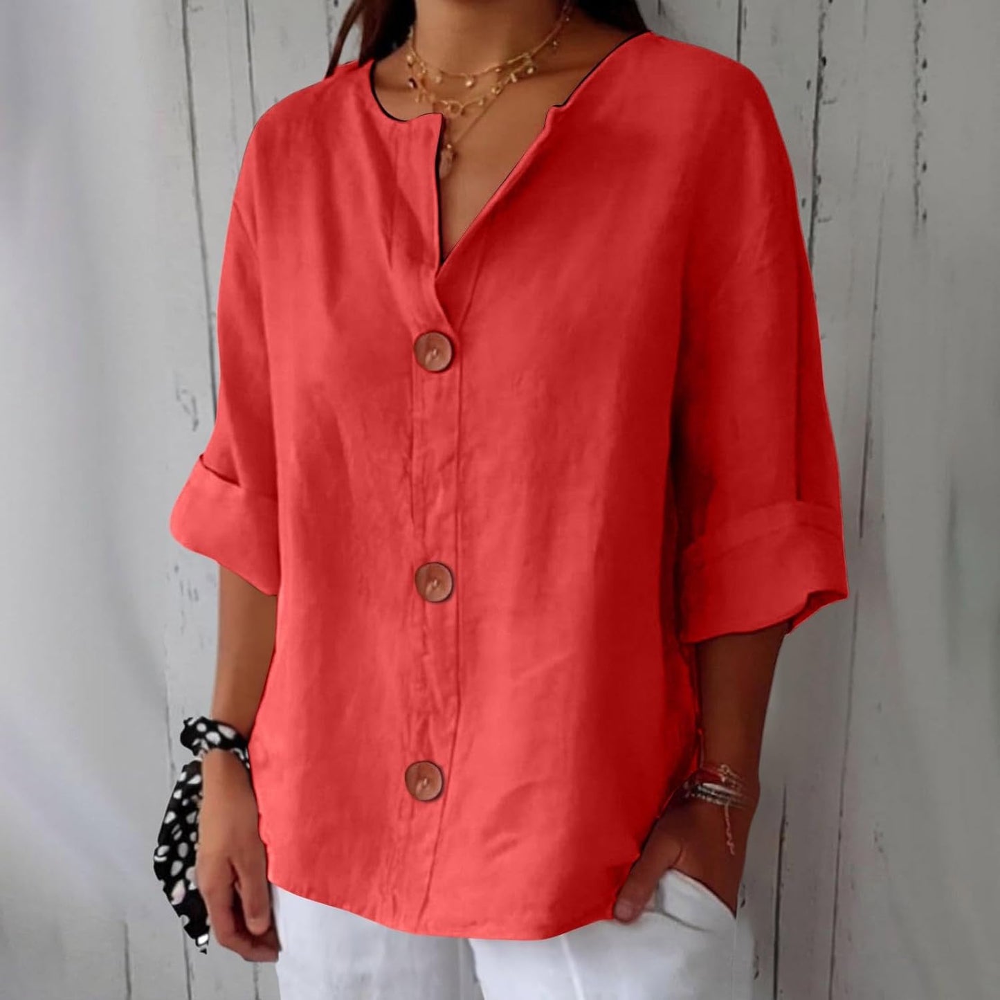Flowy Classic everyday blouse with relaxed fit for women | Elara