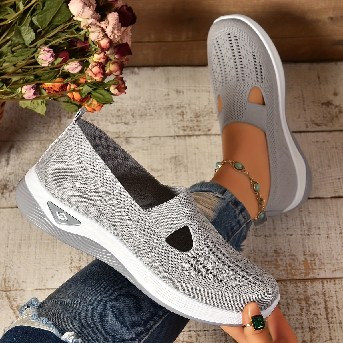 Active Orthopaedic slip-on shoes for women | Carry