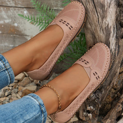 Arch Supportive everyday shoes for women | Daria