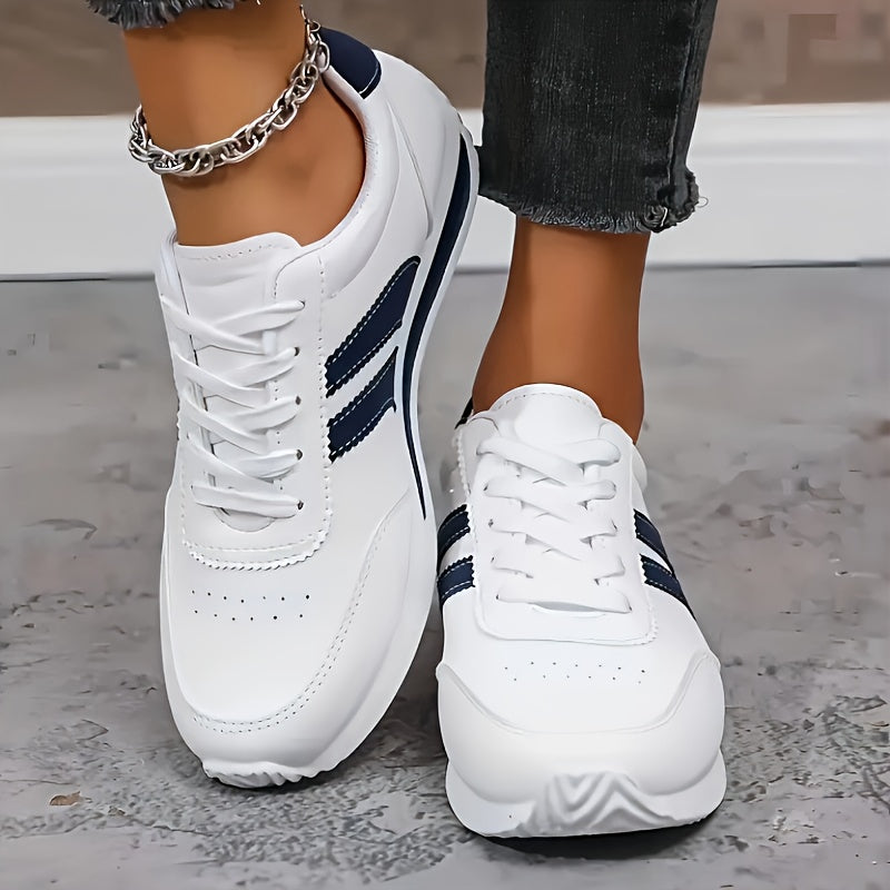 Paced Lightweight supportive sneakers for men | Farin