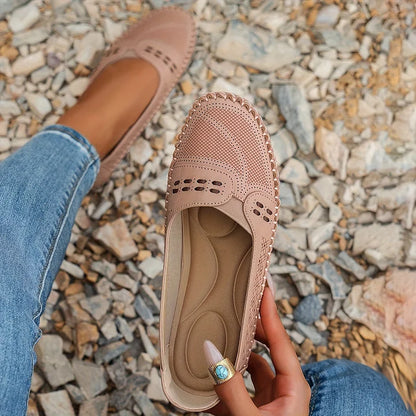 Arch Supportive everyday shoes for women | Daria