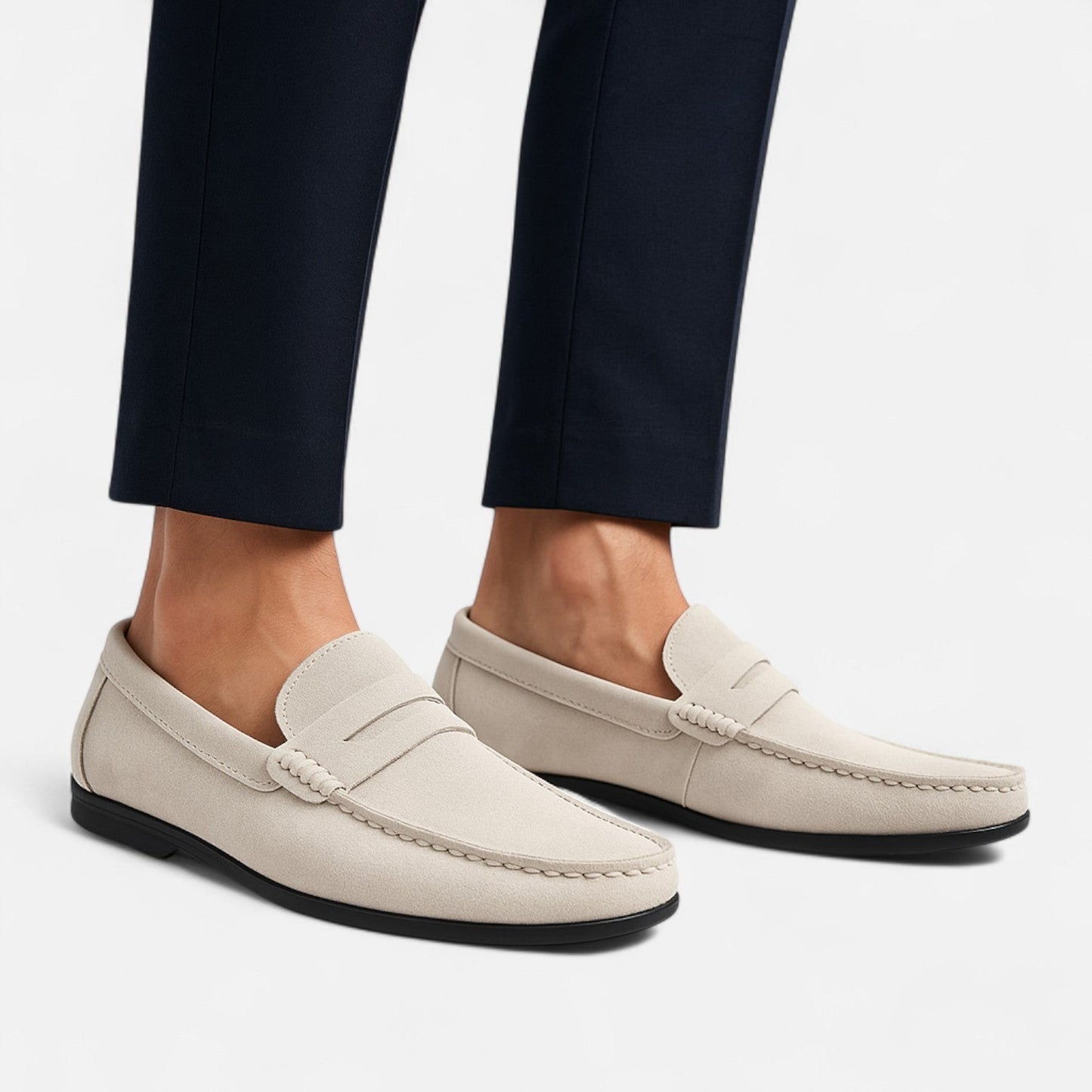 Understated Casual flat sole shoes with soft inner lining for men | Nolan
