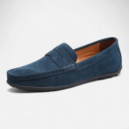 Understated Casual flat sole shoes with soft inner lining for men | Nolan