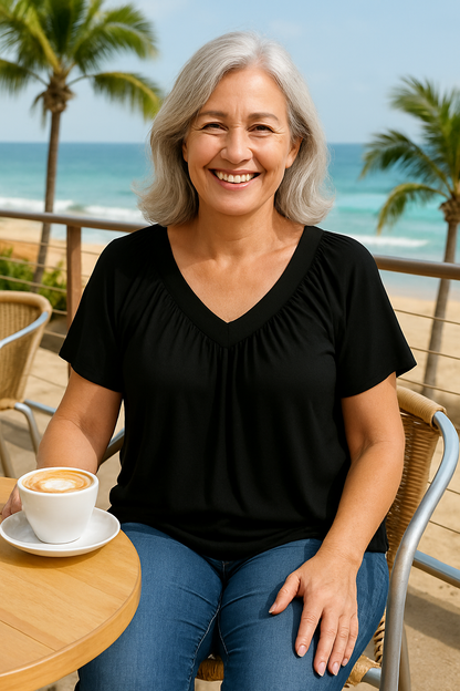Hooked Luxe comfort top for women | Maris