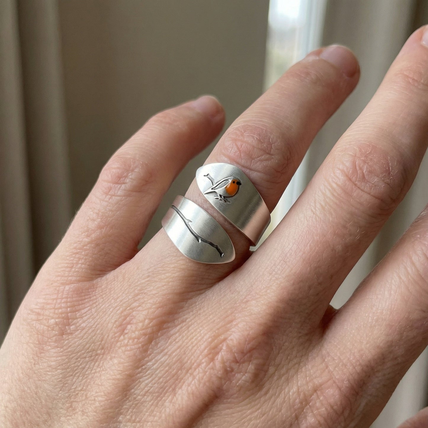 Signature Bird earrings with robin-inspired design for women | Robinelle
