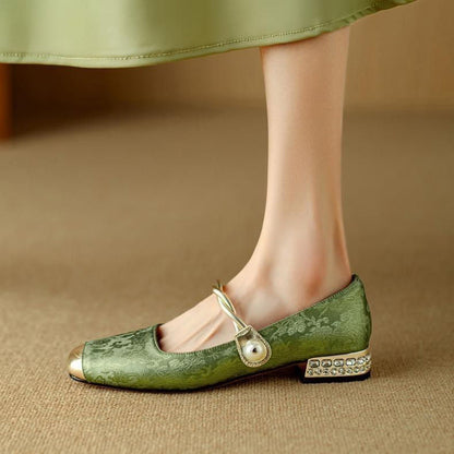 Classic everyday leather pumps for women | Naila -5
