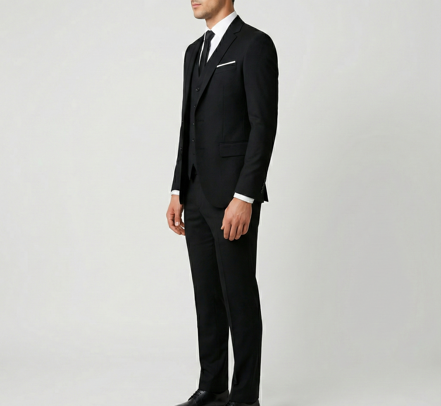 Designed Formal three-piece tailored suit for men | Assuli