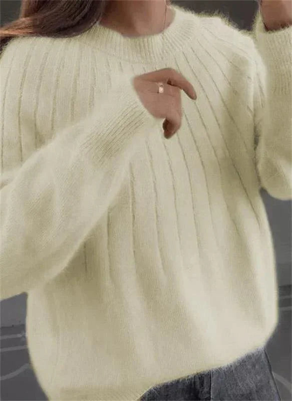 Shaggy Elegant long-sleeve jumper with refined silhouette for women | Giada
