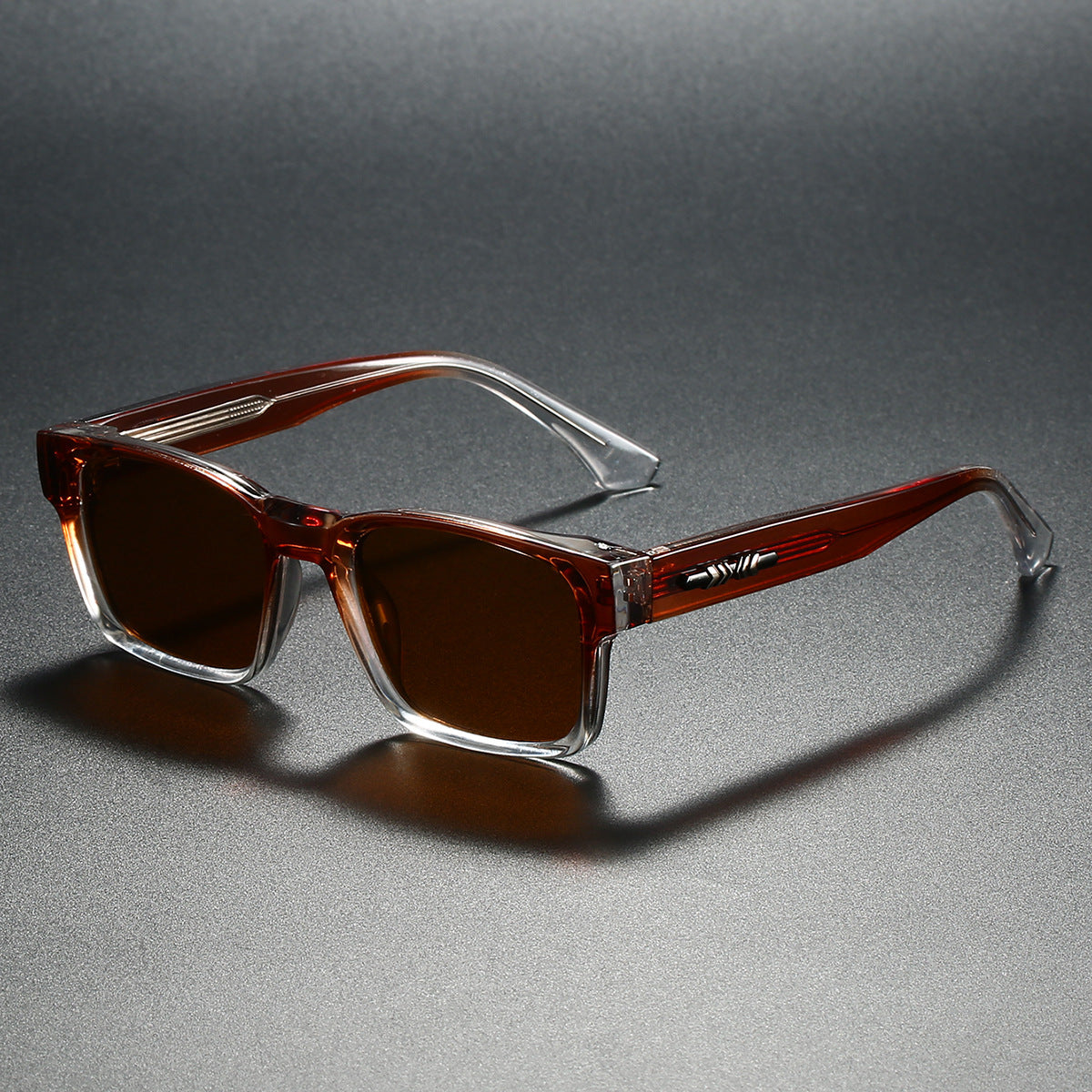 Lightweight polarised UV400 sunglasses for men | Veyron -8