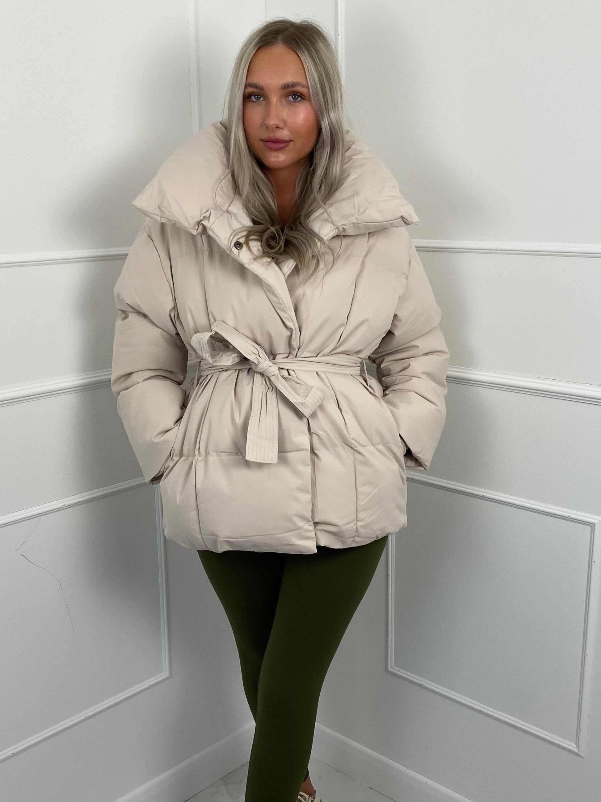 Short belted puffer jacket for women | Karly -7