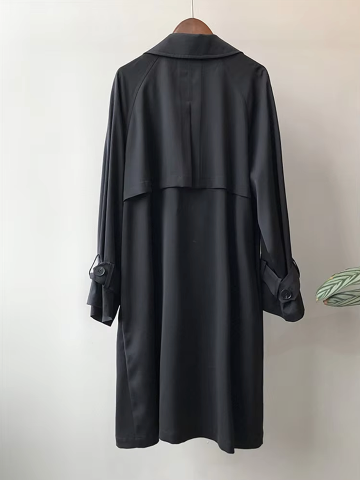 Draped Timeless long trench coat for women | Juliane