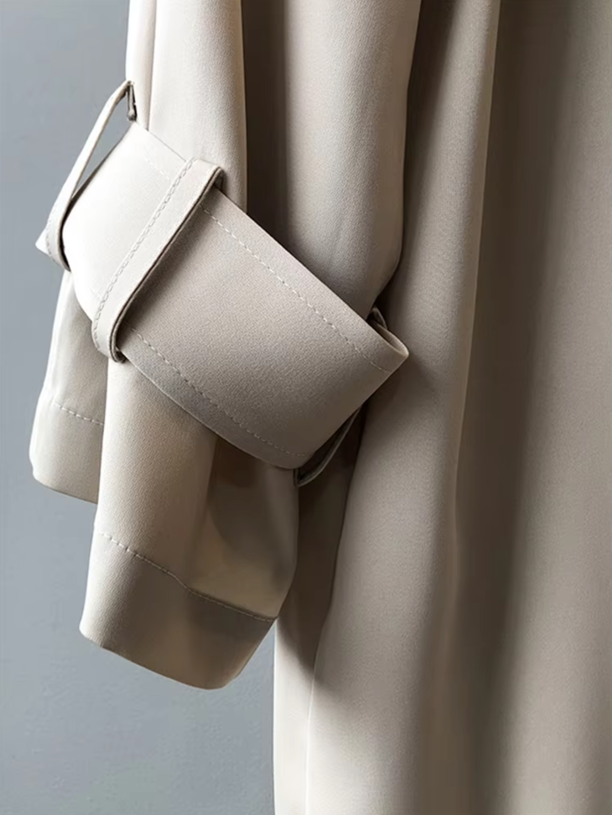Draped Timeless long trench coat for women | Juliane