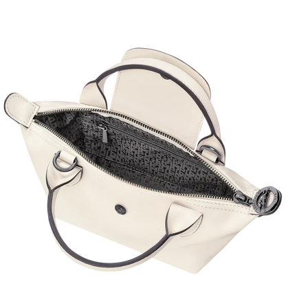 Caching Le Pliage Xtra XS leather bag for women | Longchamp