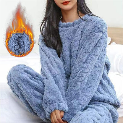 Harmonized Soft fleece pyjama set for cozy comfort for women | Maria