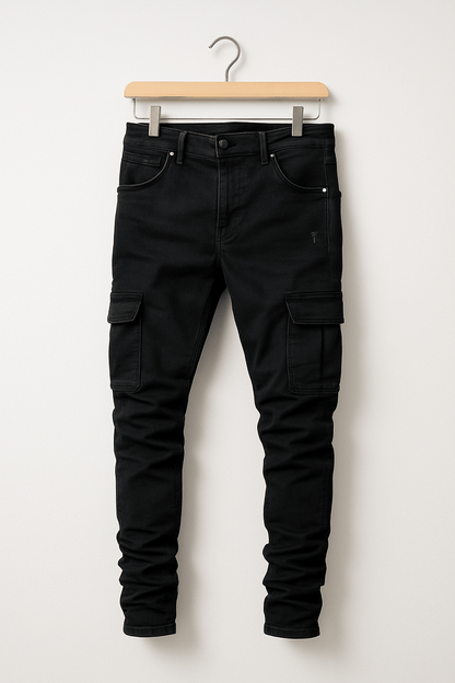 Tapered-leg cargo jeans with stretch fit for men | Riven -6