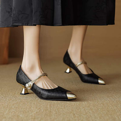 Classic elegant kitten heels for women | Savana -9