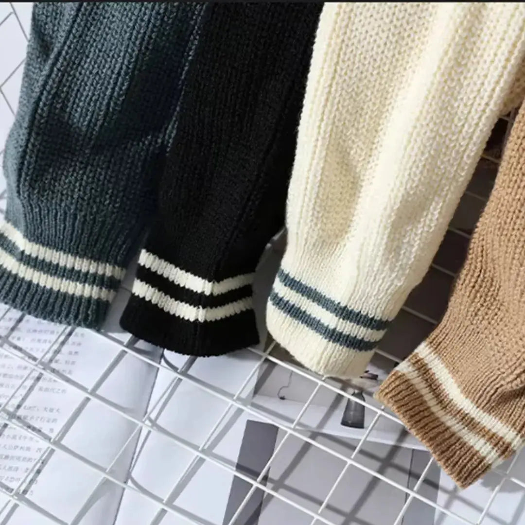 Classic crew-neck relaxed jumper for men | Raphael -8