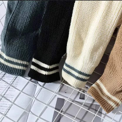 Classic crew-neck relaxed jumper for men | Raphael -8