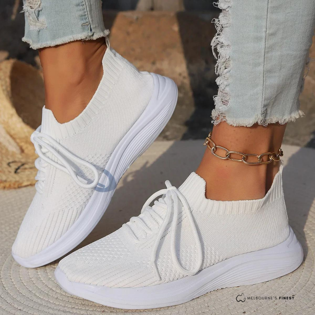 Propelled Supportive everyday sneakers for women | Kellan