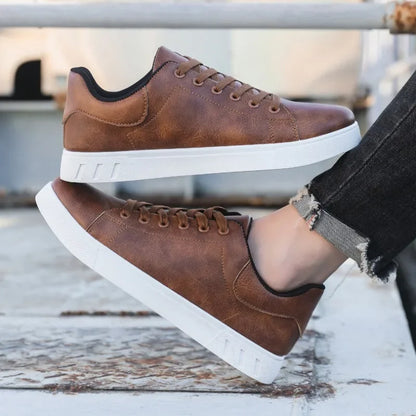 Stable Smart casual shoes with timeless silhouette for men | Jovan