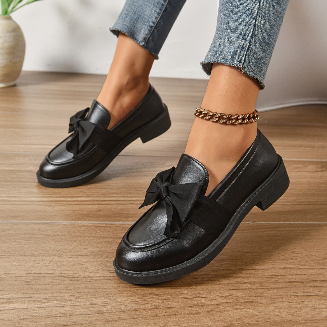 Classic everyday comfort leather shoes for women | Ayora -18