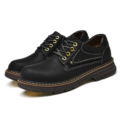 Anchored Rugged oxford shoes with classic silhouette for men | Cruz