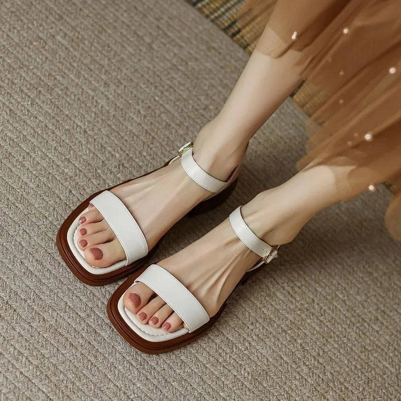 Simple Everyday elegance sandals with adjustable straps for women | Hester