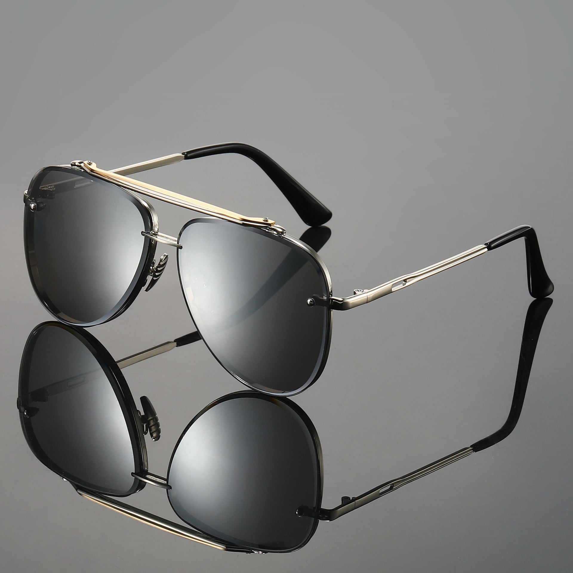 Bold dual-tone aviator sunglasses for men | Evander -4