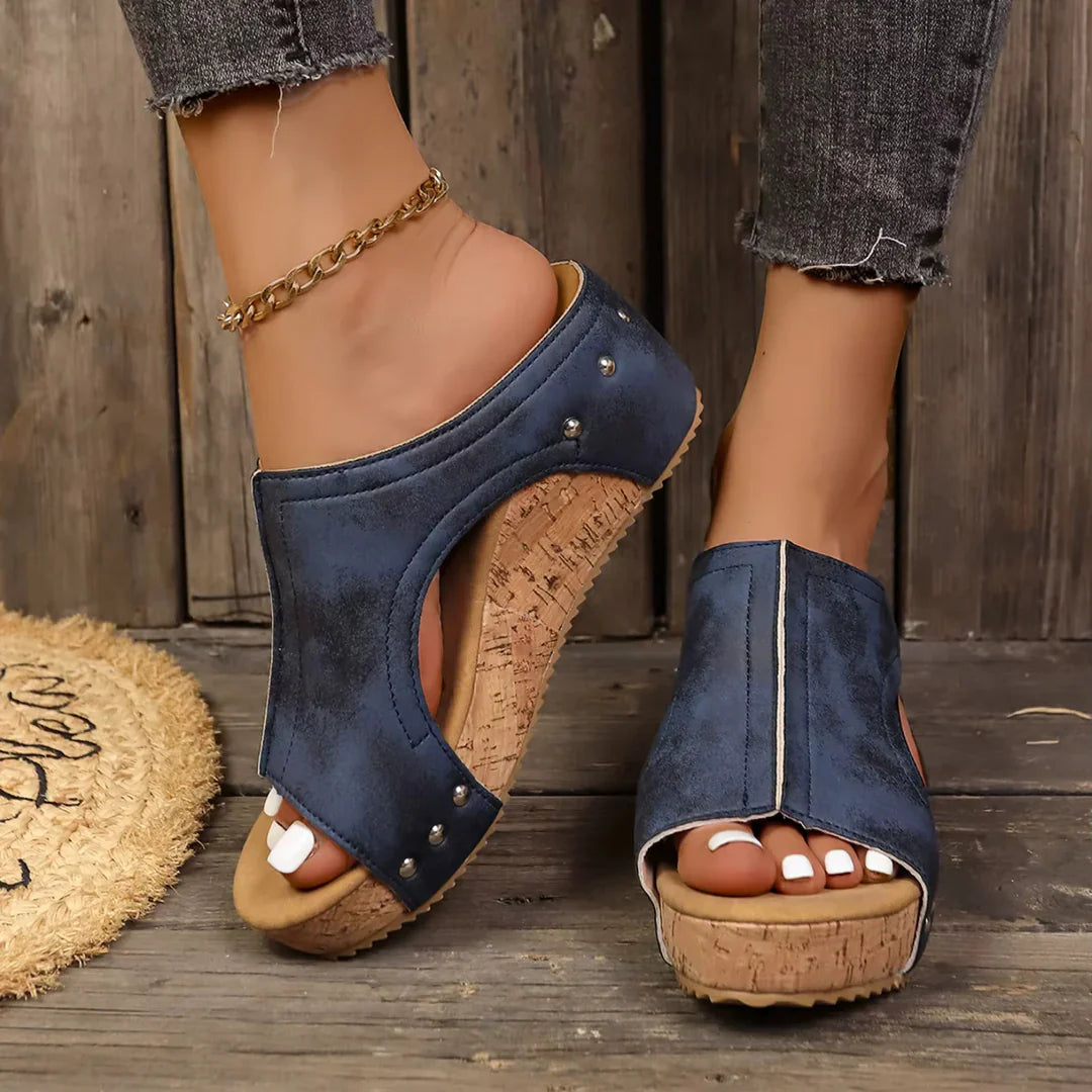 Elegant stud-detail wedge heels for women | Lumi -3