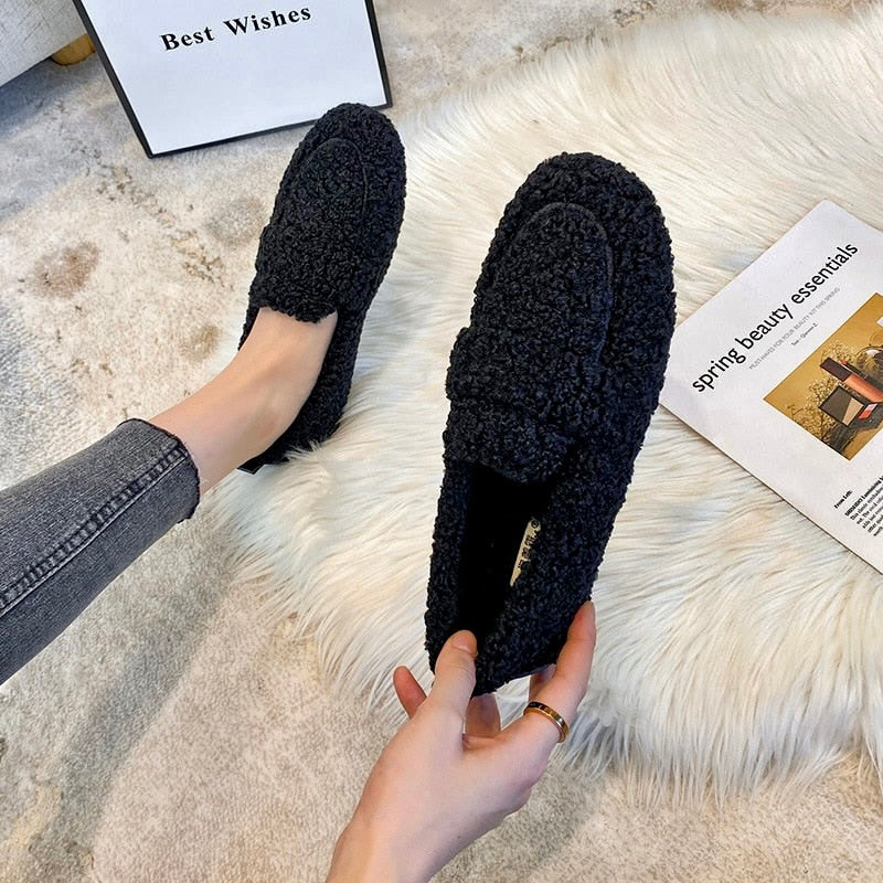 Classic cushioned everyday slip-on loafers for women | Ariella -2