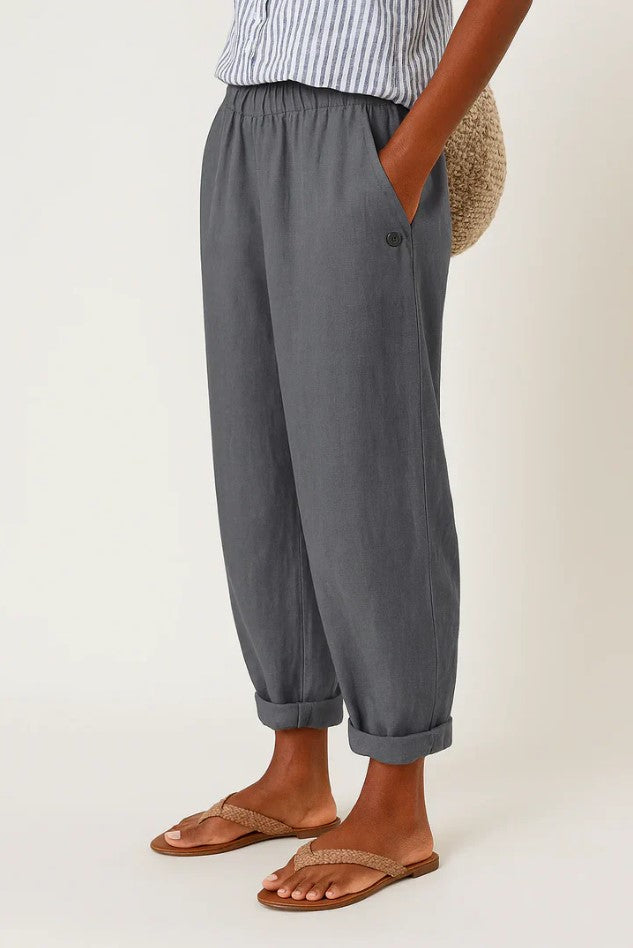 Tapered Relaxed straight-leg trousers for women | Roselle