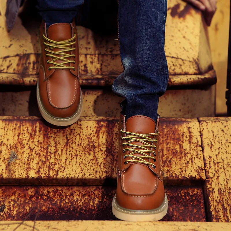 Roamer Retro boots with classic silhouette for men | Harrison