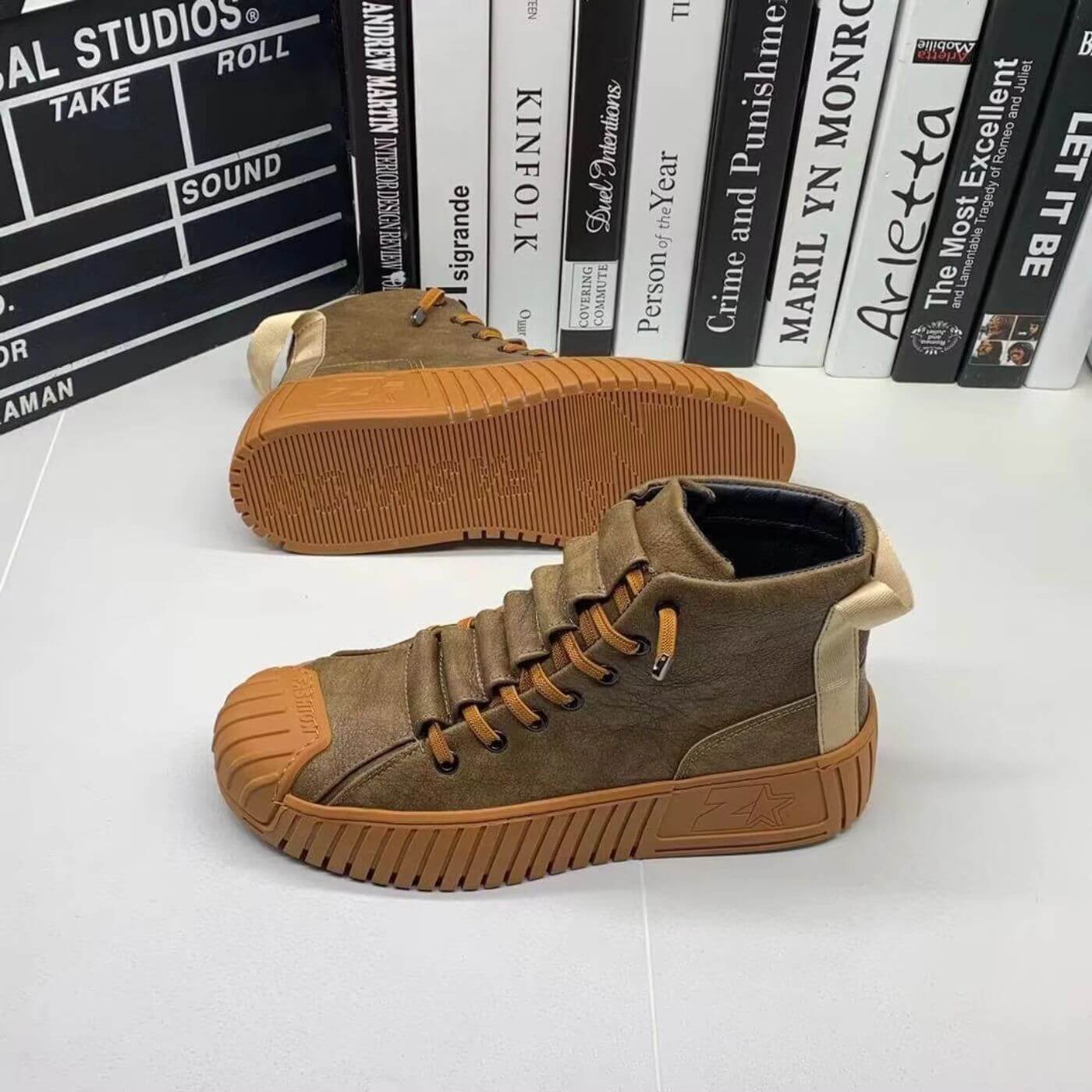 Adaptive Comfort shoes with supportive design for men | Nash