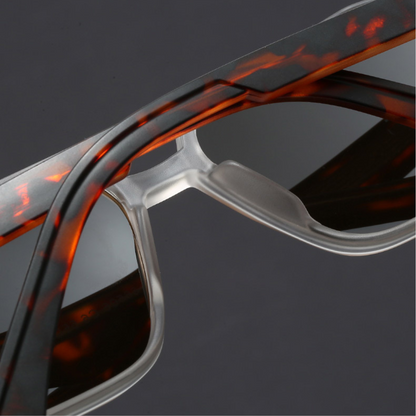Classic lightweight aviator sunglasses for men | Vector -2